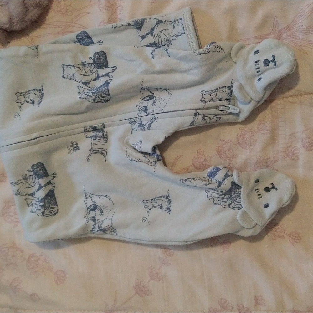 Onesie - Picture 3 of 3